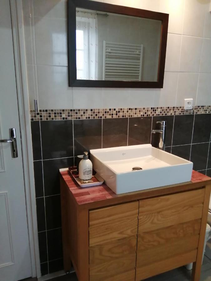 Bed and Breakfast Le Grand Chemin De La Vie Montcaret Exterior foto