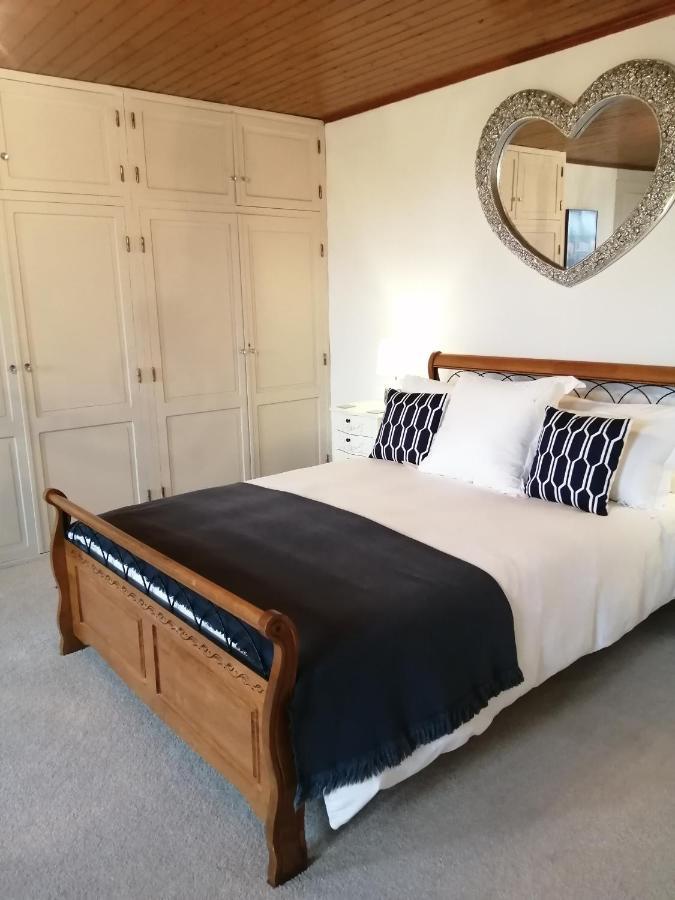 Bed and Breakfast Le Grand Chemin De La Vie Montcaret Exterior foto