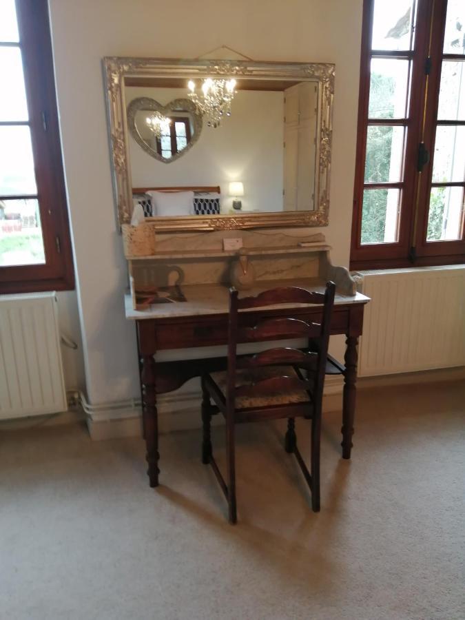 Bed and Breakfast Le Grand Chemin De La Vie Montcaret Exterior foto