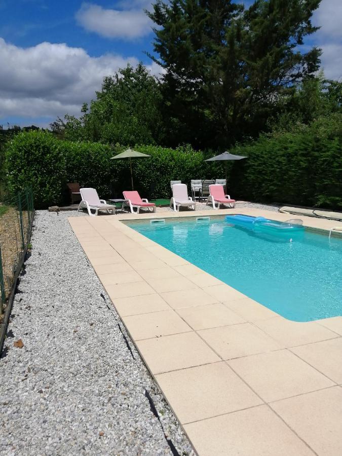 Bed and Breakfast Le Grand Chemin De La Vie Montcaret Exterior foto